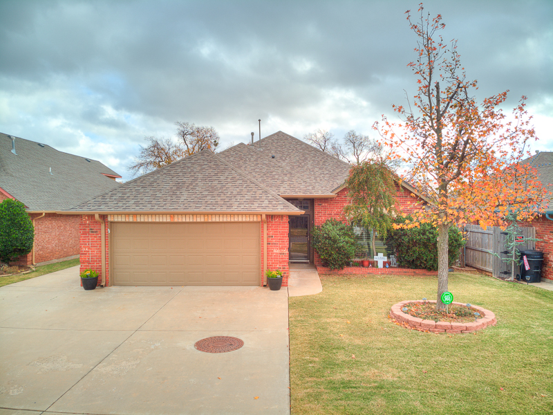 3108 Nighthawk Lane, MOORE (FOR SALE) AstroBear Photography