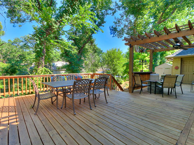 511 Sunny Brook Dr_WEBs5 AstroBear Photography